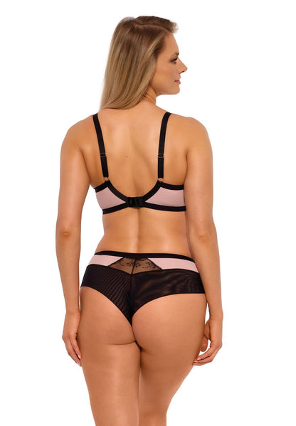 Culotte brasiliane donna in microfibra rosa cipria, pizzo traforato e rete, con design elegante e comfort.