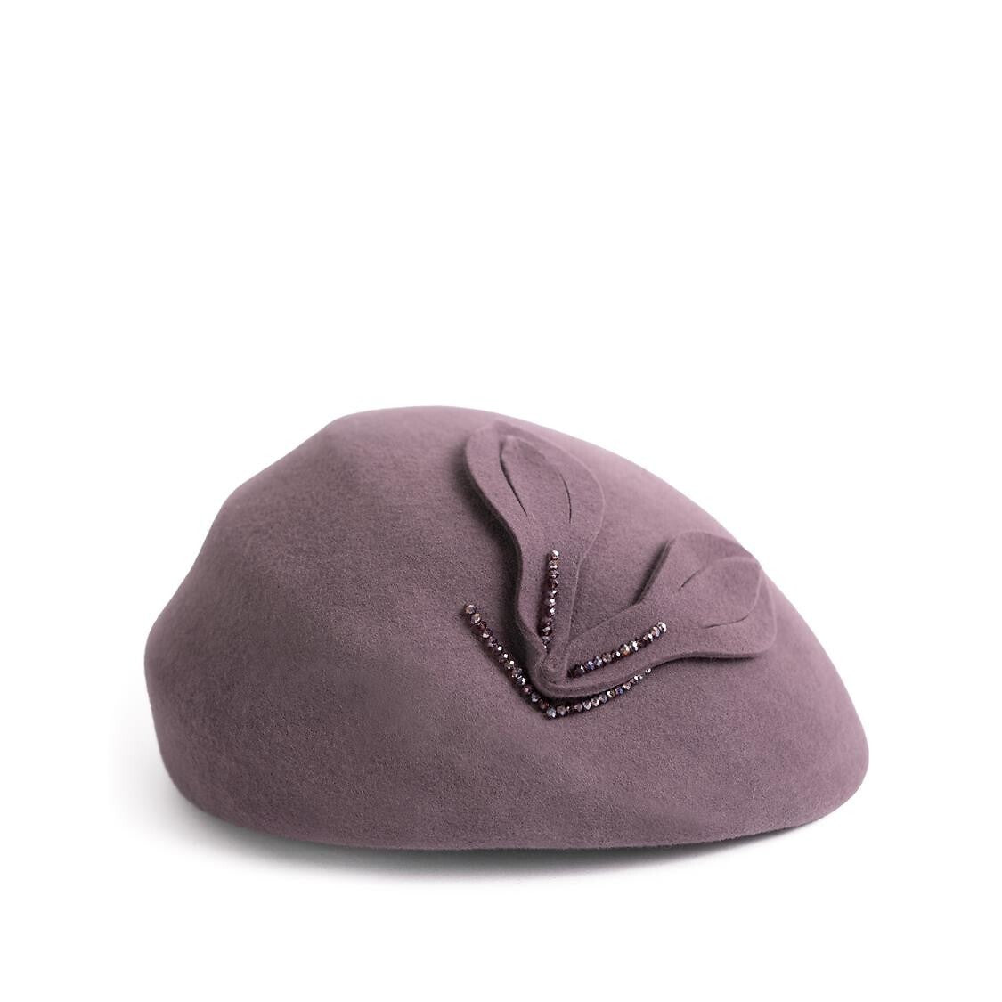 Cappello da donna&nbsp; in 100% lana con applicazione decorativa.